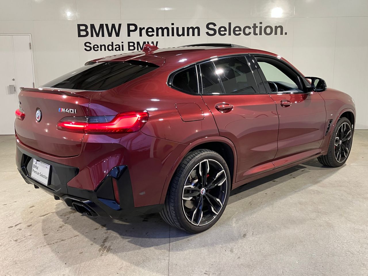 G02 X4 M40i RHD LCI