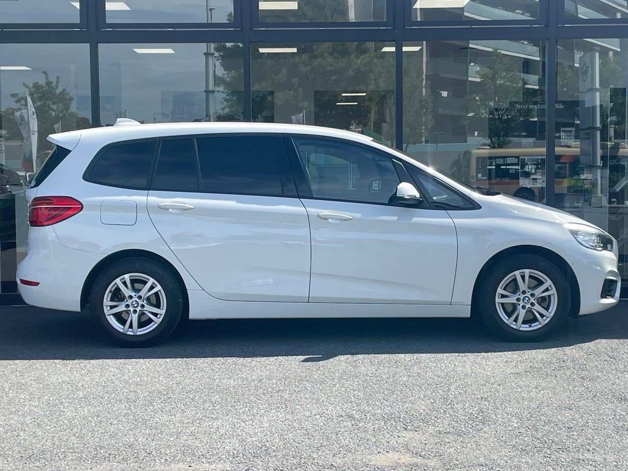 218I GRAN TOURER RHD