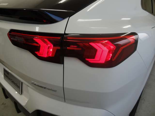 iX2 xDrive30 MSP