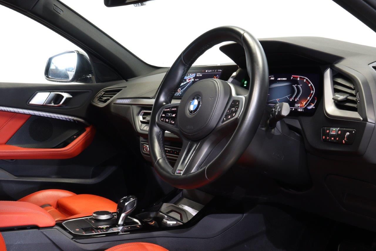 F40 M135i xDrive Sports Hatch 5-door B48 2.0i
