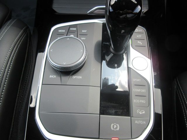 G01 X3 M40d RHD LCI ZA