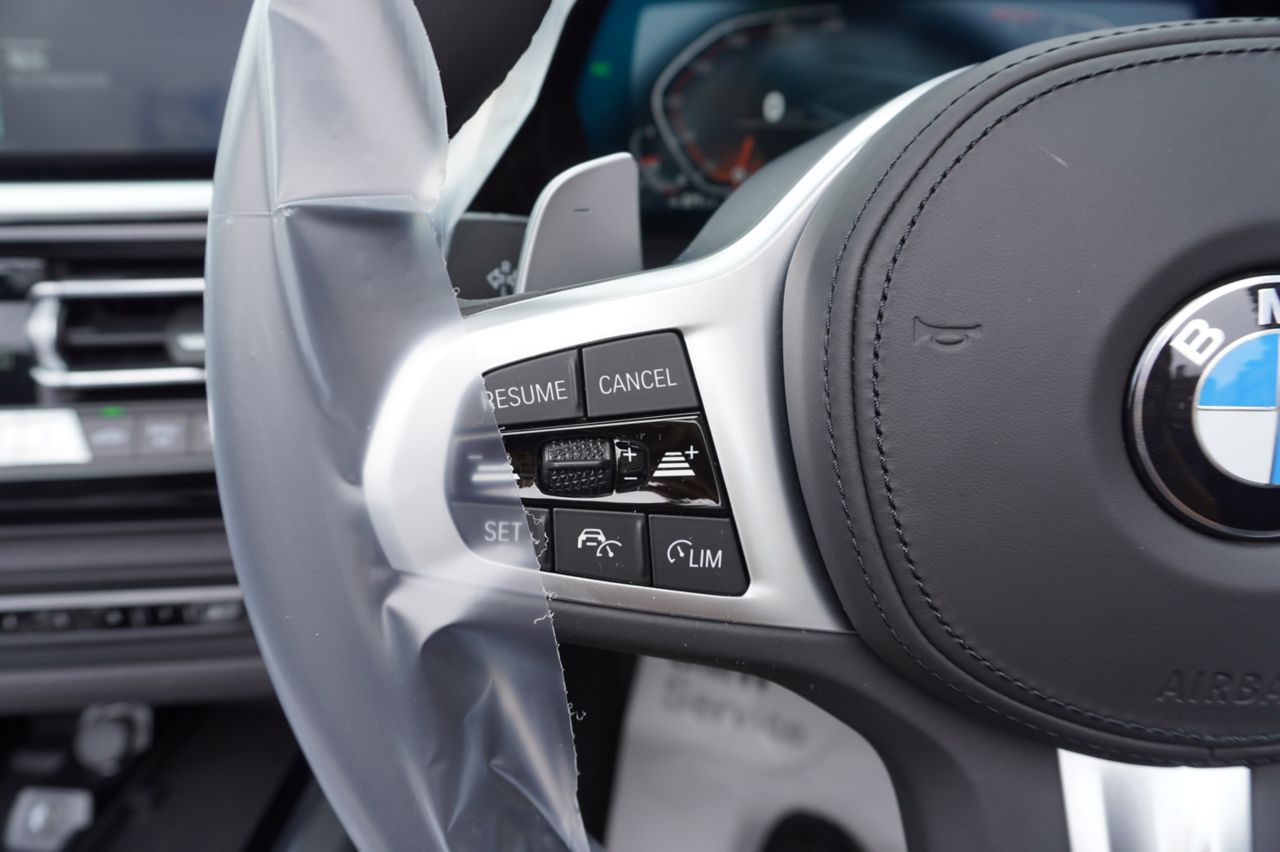 G29 z4 sDrive20i RHD