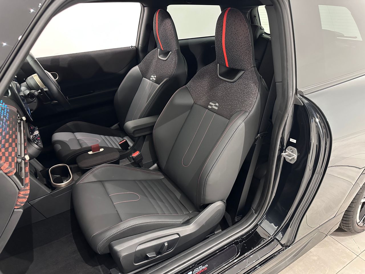 F66 MINI John Cooper Works