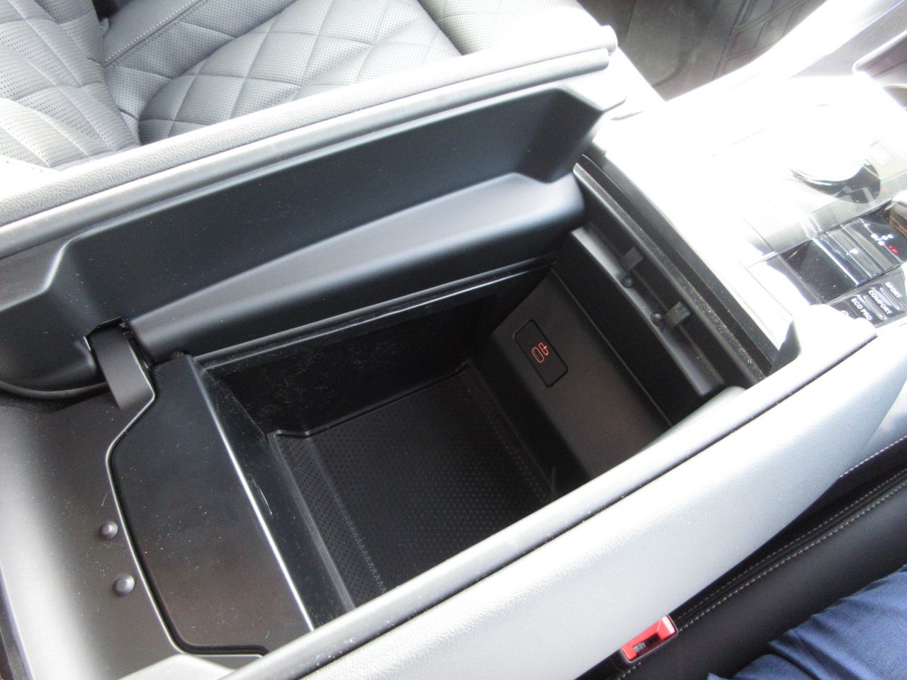 X6 xDrive30d M Sport RHD