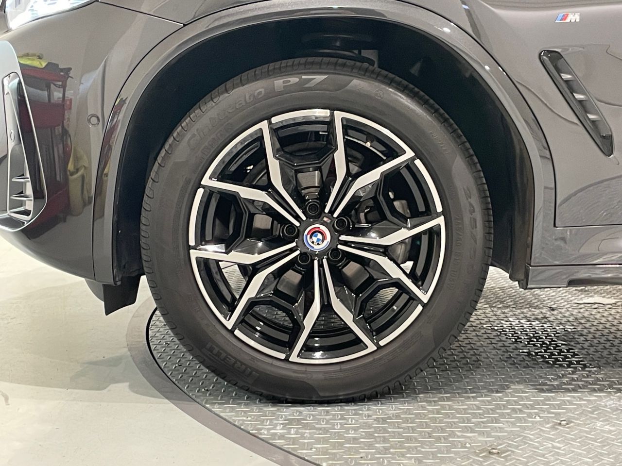 X4 xDrive20d RHD