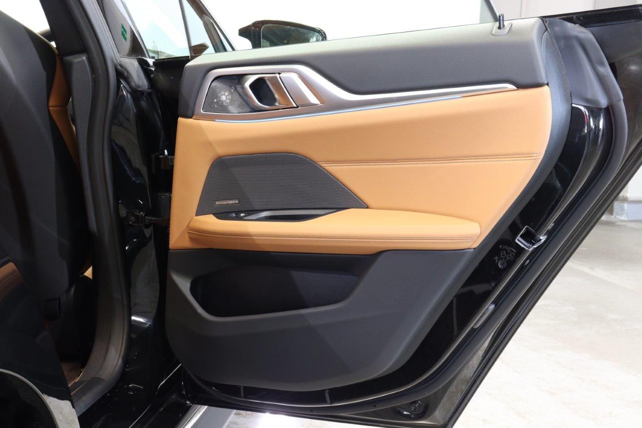 G26 i4 M50 RHD