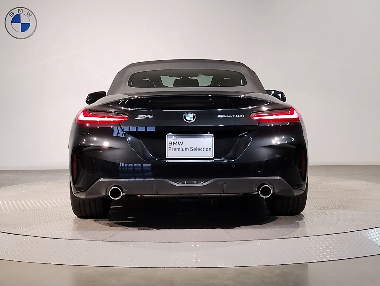 G29 z4 sDrive20i RHD