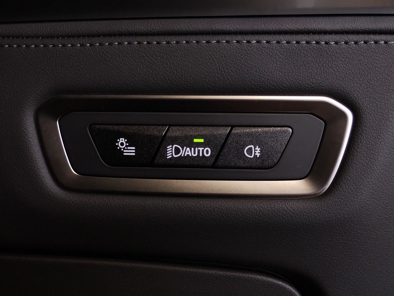 XM RHD