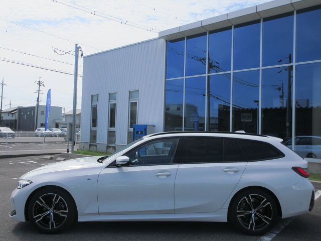 318i Touring RHD