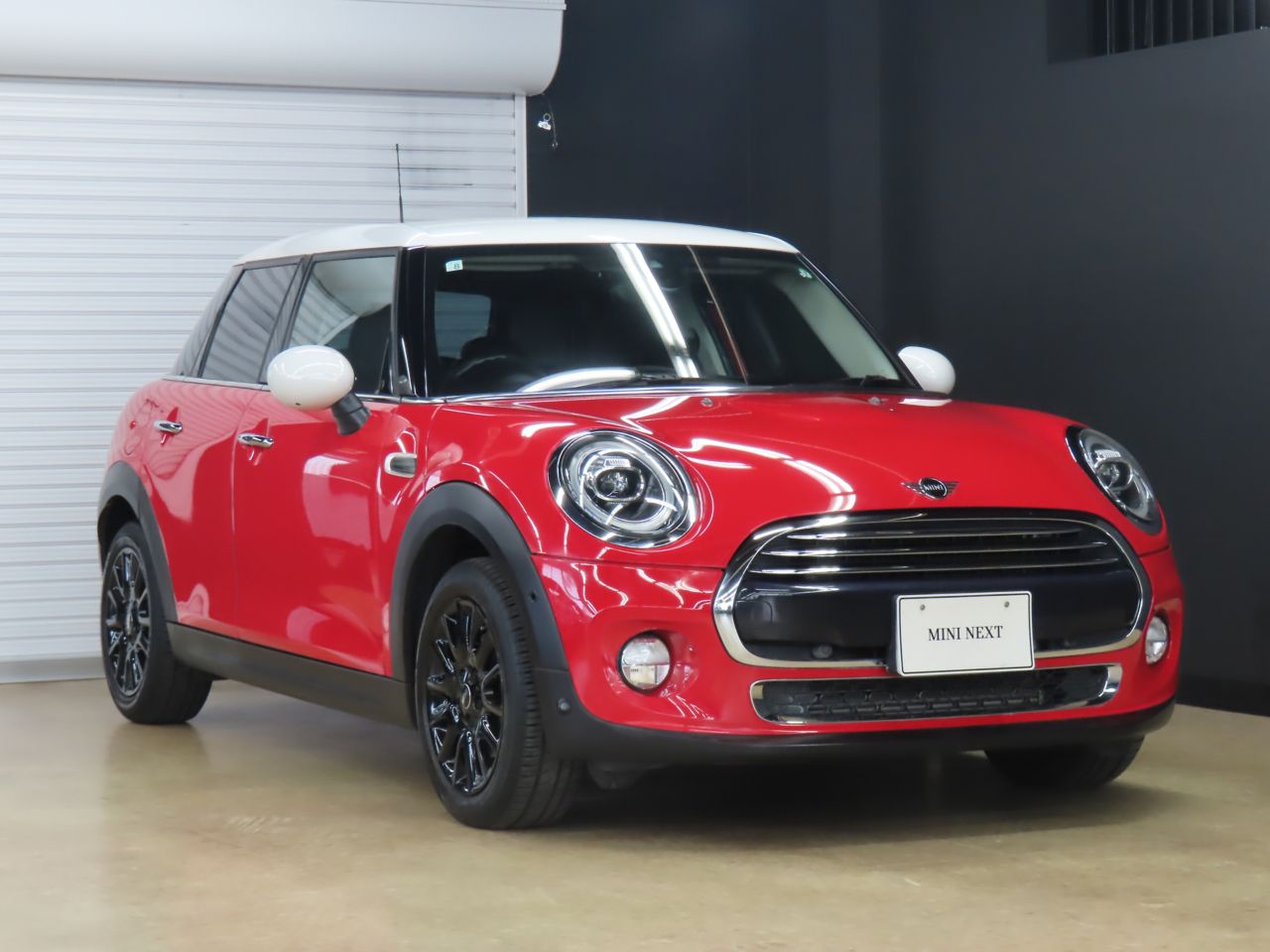 F55 MINI Cooper 5-Door Hatch LCI