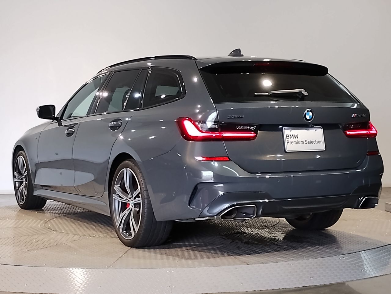G21 M340i xDrive RHD