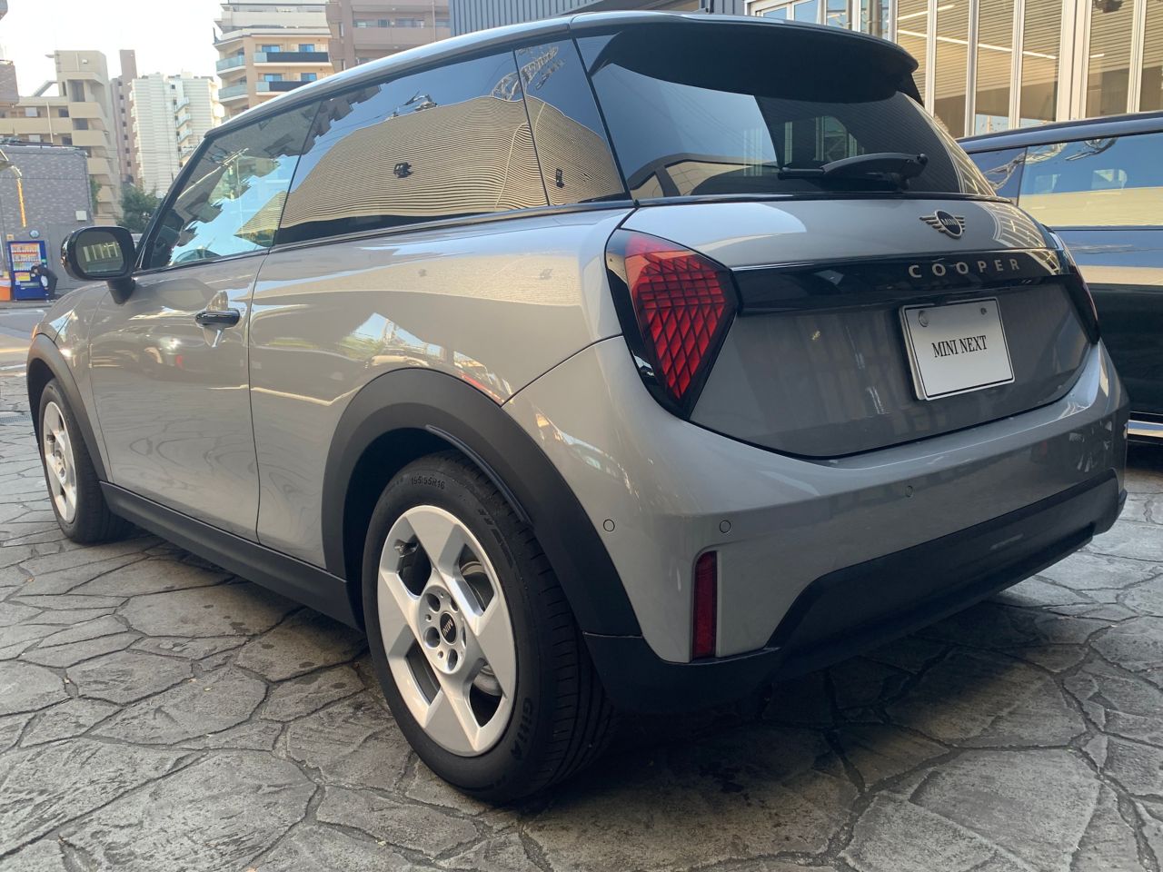 F66 MINI Cooper C 3Dr