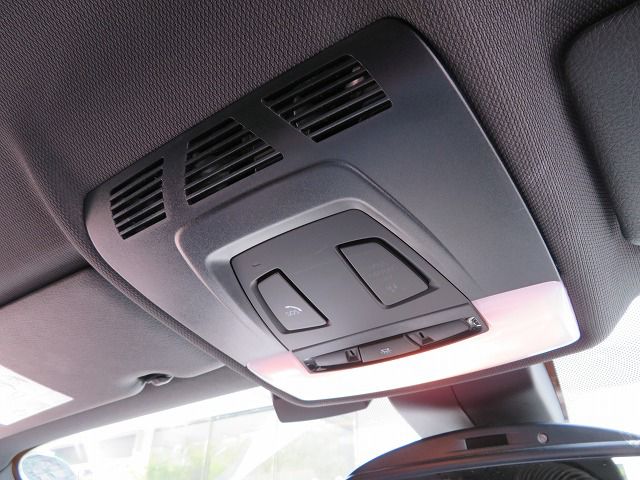 118D 5DOOR RHD