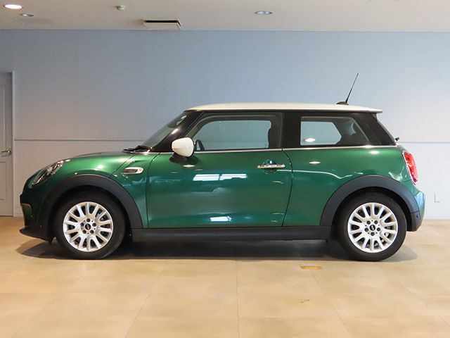 MINI Cooper D 3-Door Hatch