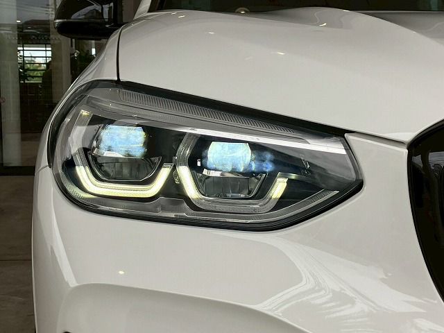 X4 M RHD