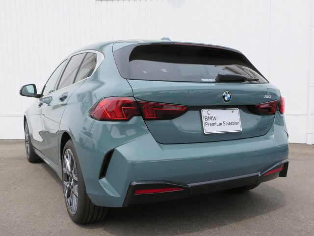 120 Sport Sports Hatch