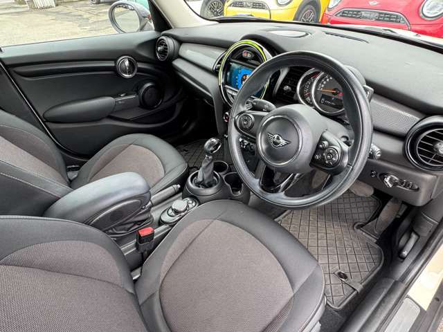 F55 COOPER D (AT)
