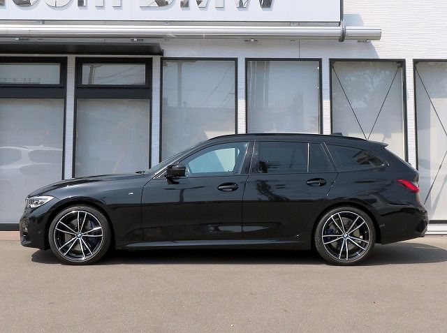 G21 320i RHD