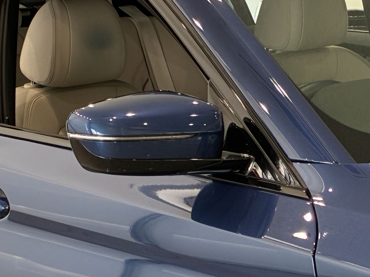 520d xDrive Sedan RHD