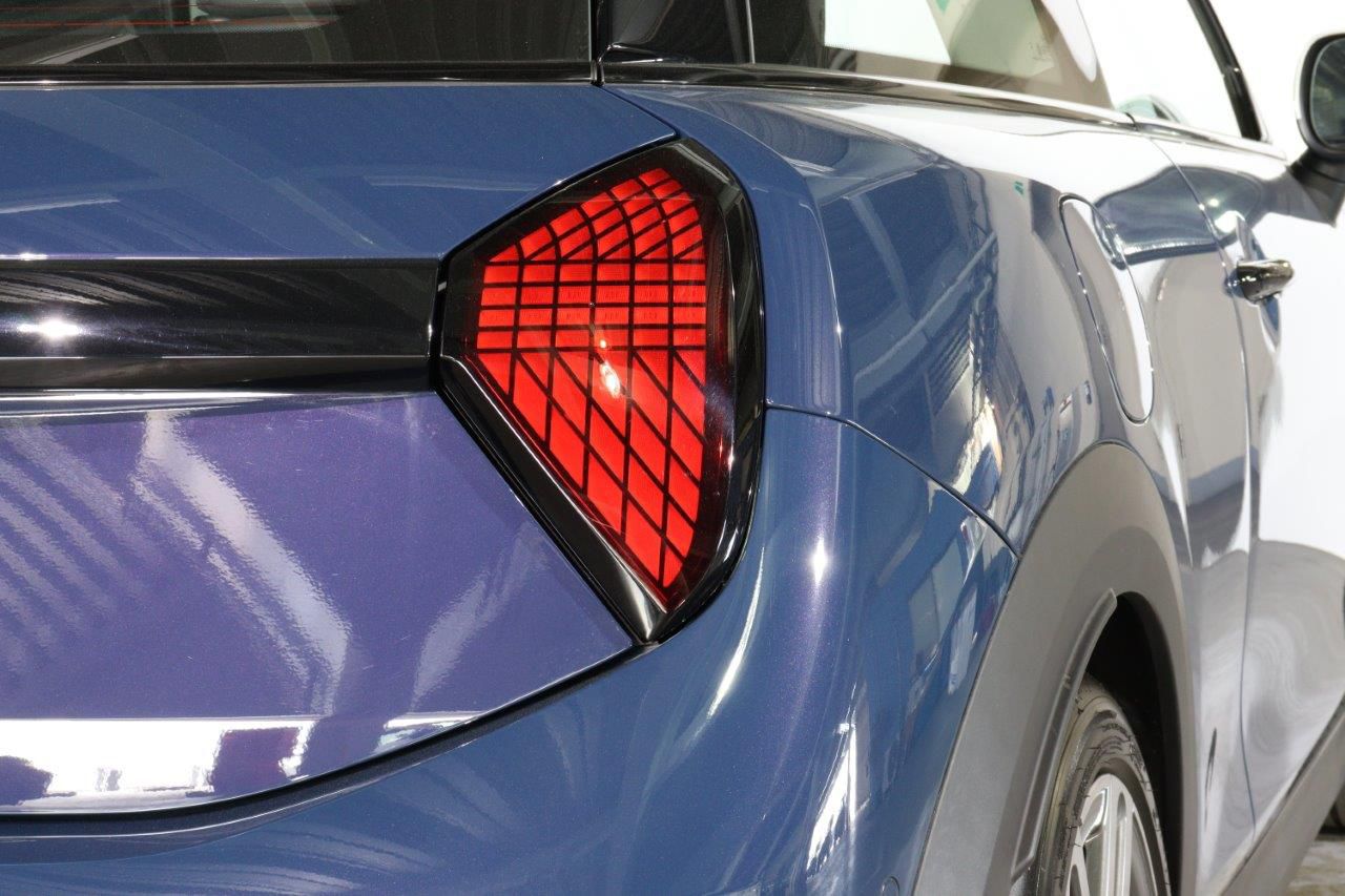 F66 MINI Cooper C 3Dr