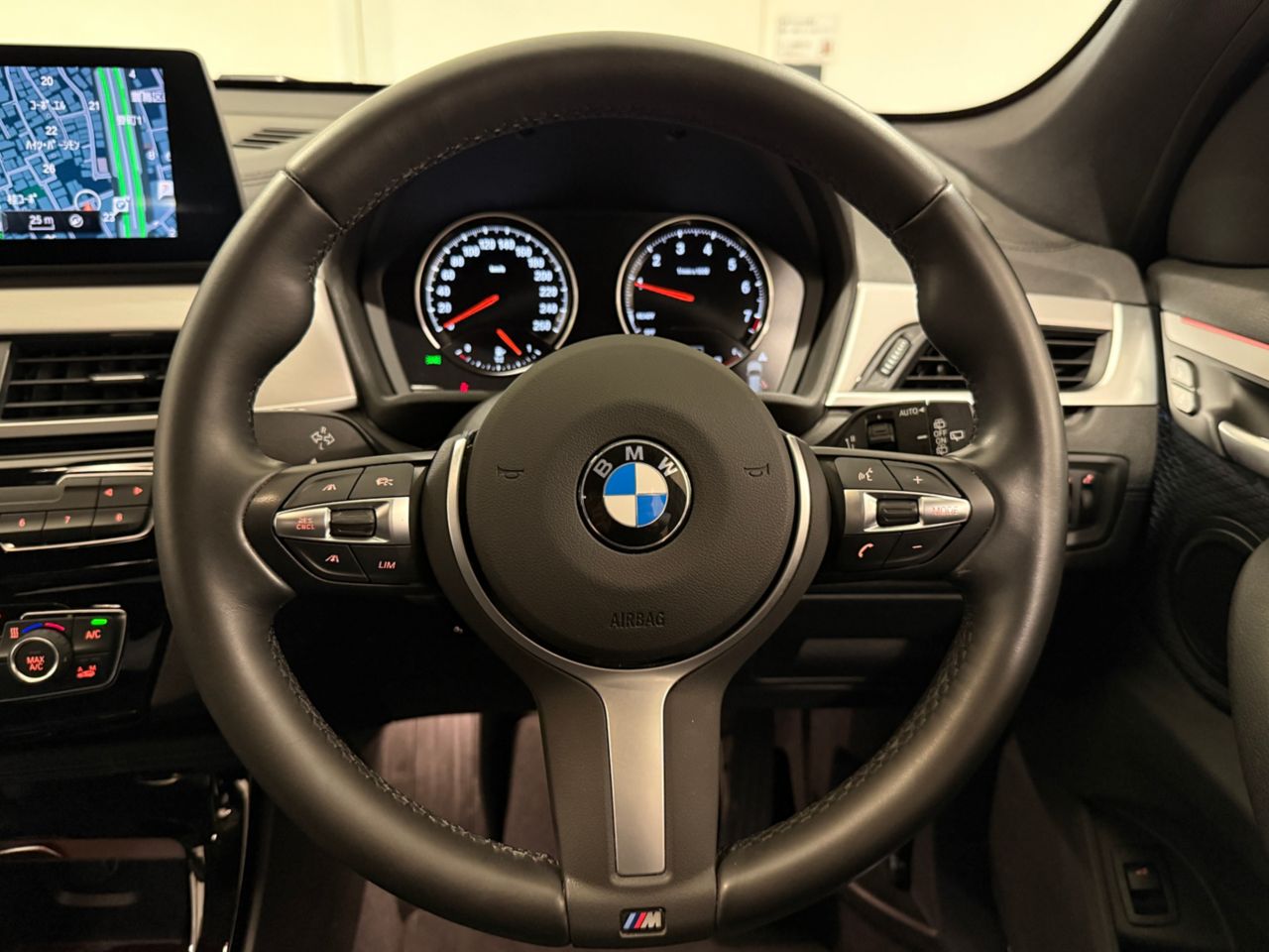 X1 sDrive18i RHD