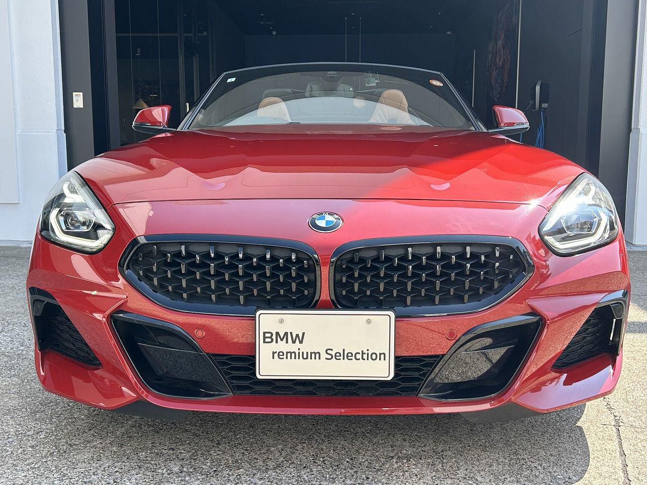 G29 z4 sDrive20i RHD