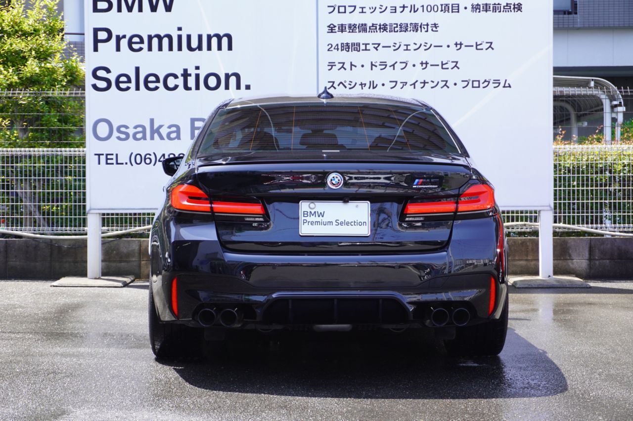 M5 Sedan RHD