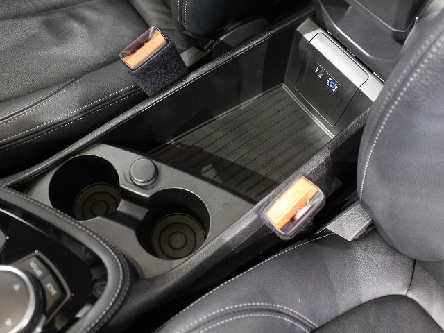 218D GRAN TOURER RHD