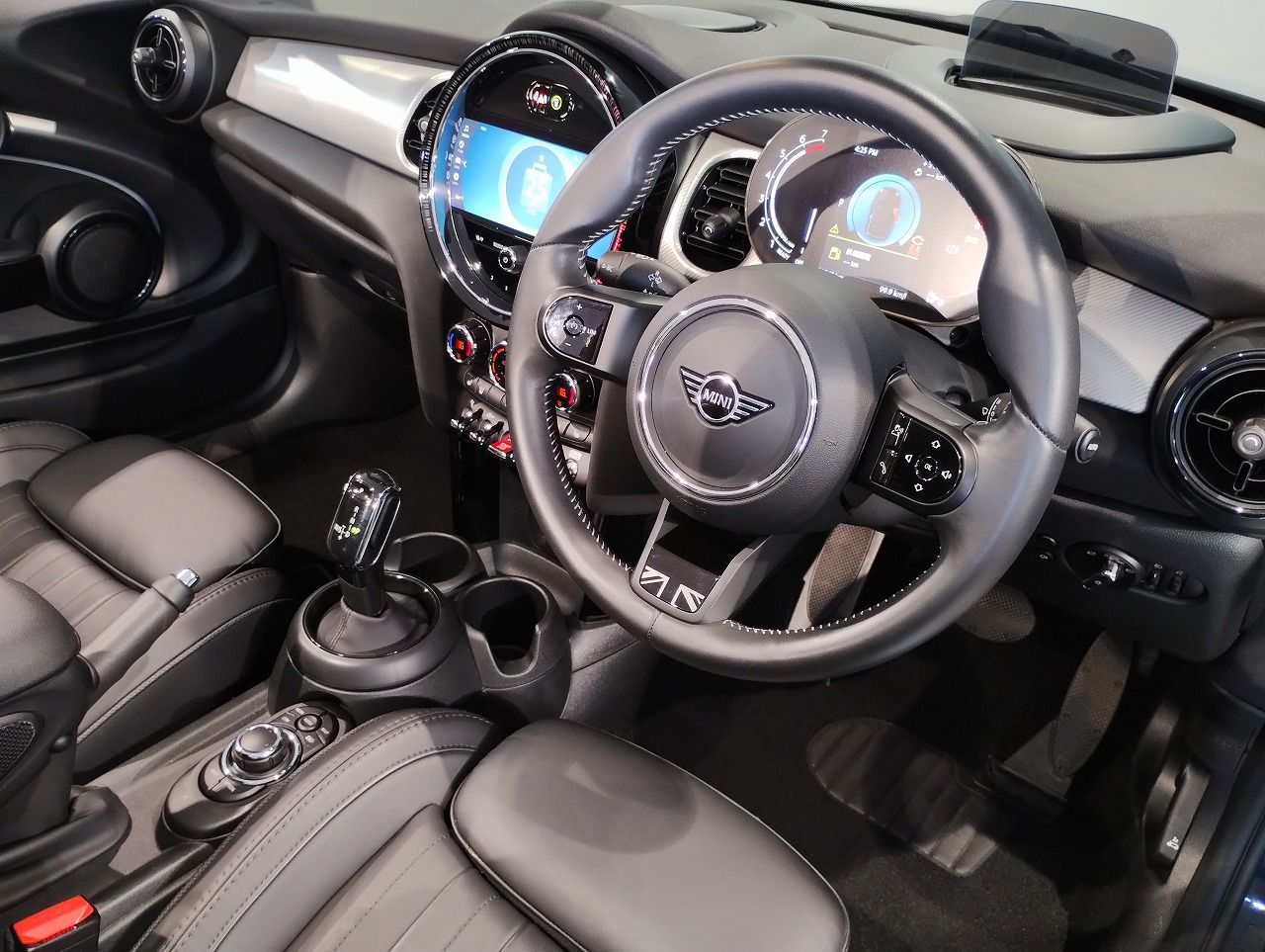 MINI Cooper S Convertible RHD
