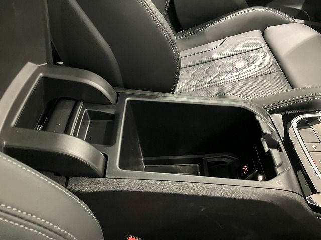 F97 X3 M RHD LCI