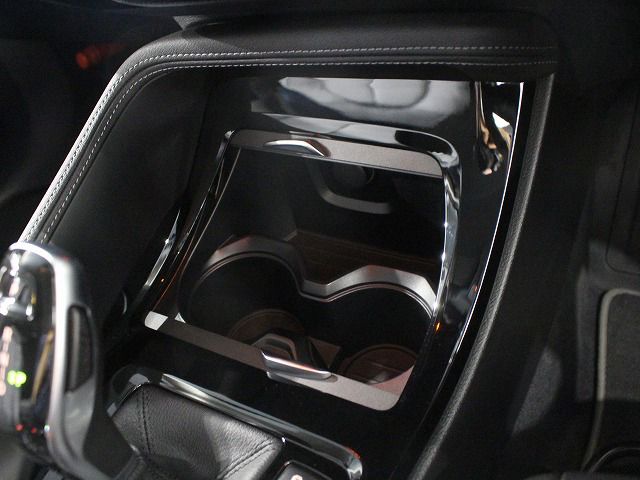 X1 sDrive18i RHD