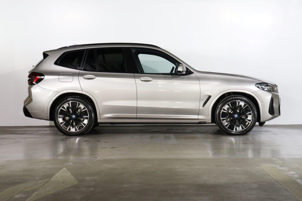 G08 iX3 BEV RHD