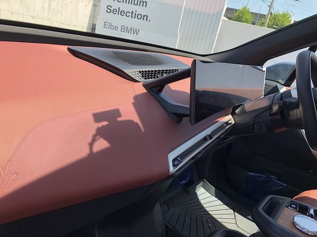 i20 iX xDrive40