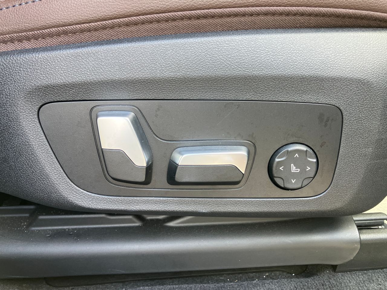 G01 X3 xDrive20d RHD ZA LCI