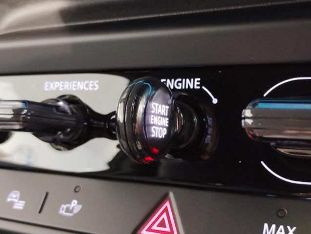 F66 MINI Cooper C 3Dr
