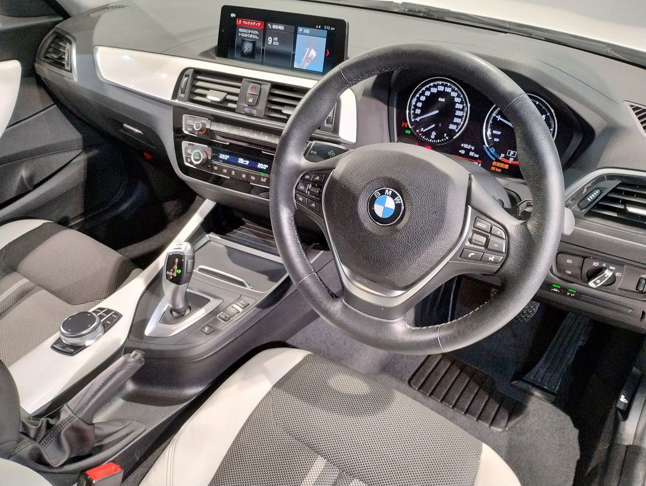 118 5DOOR RHD
