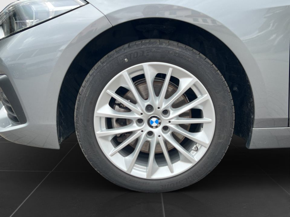 BMW 118