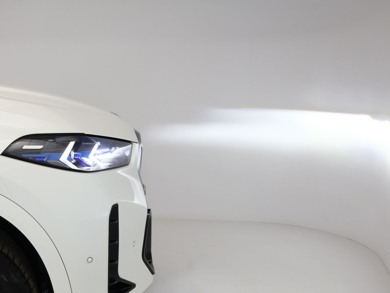 X6 xDrive30d M Sport RHD