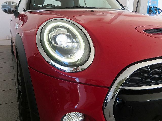 F57 MINI Cooper S Convertible LCI