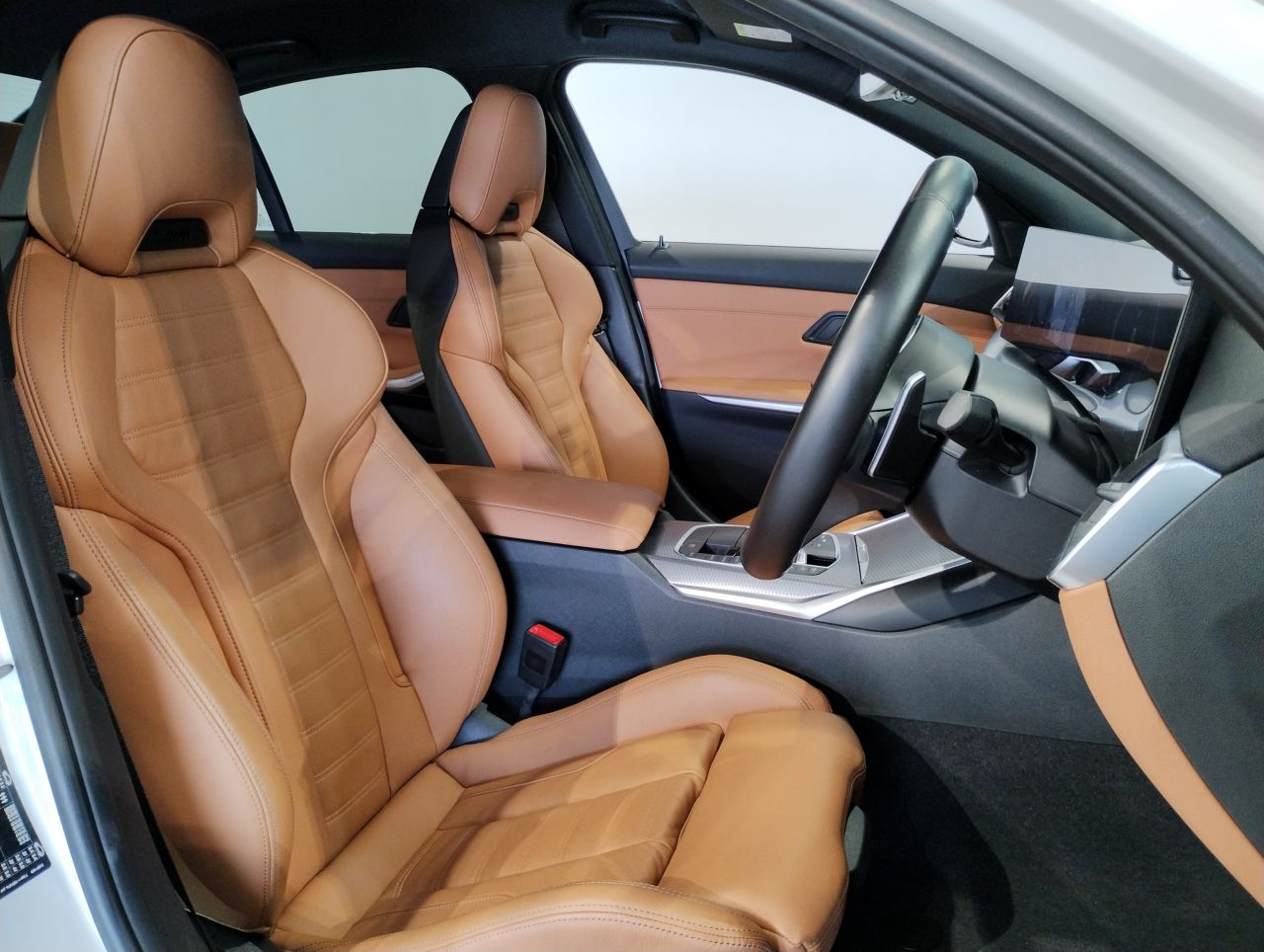 G20 320i Saloon LCI RHD MX
