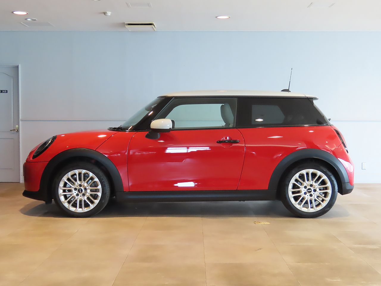F66 MINI COOPER C 3DOOR