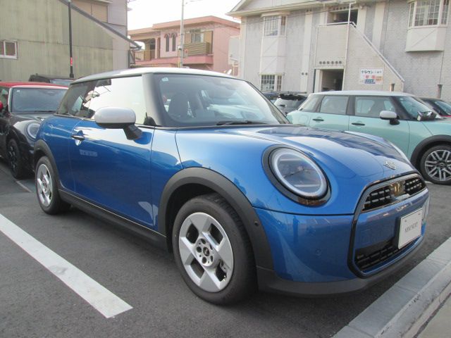 F66 MINI Cooper C 3Dr