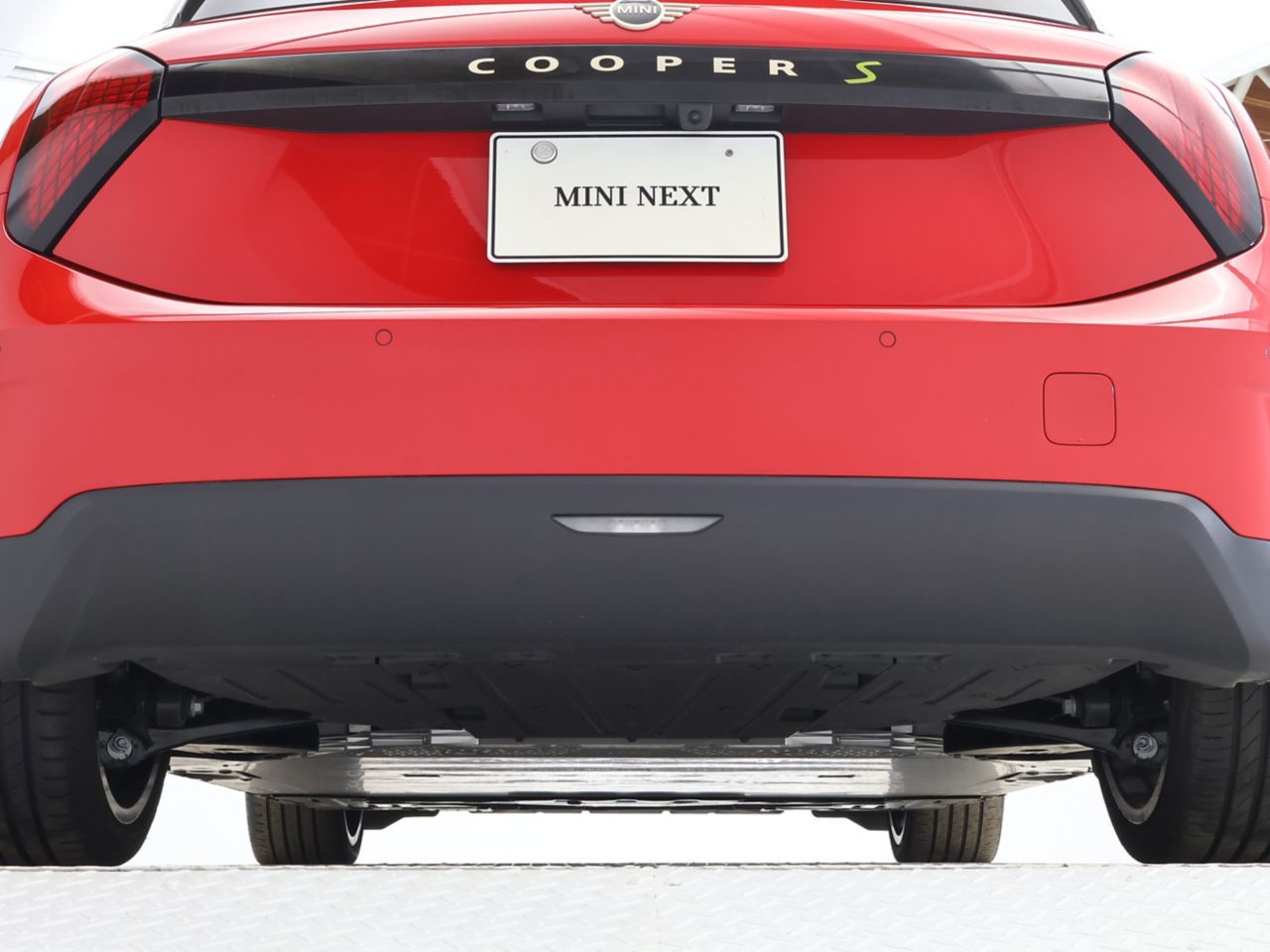 J01 MINI Cooper SE