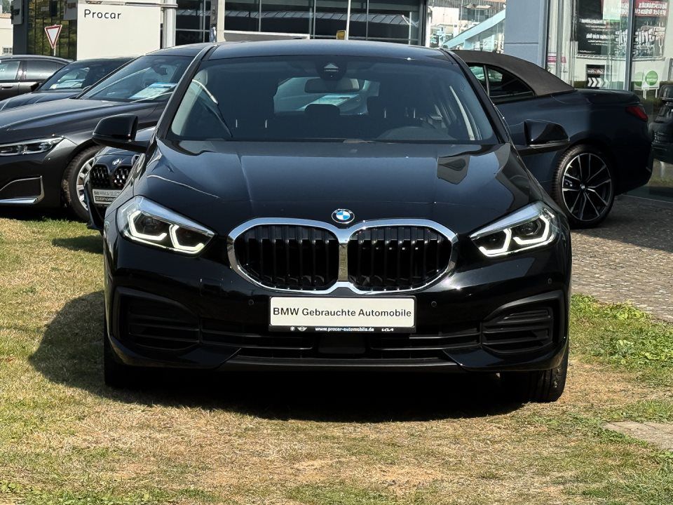 BMW 118