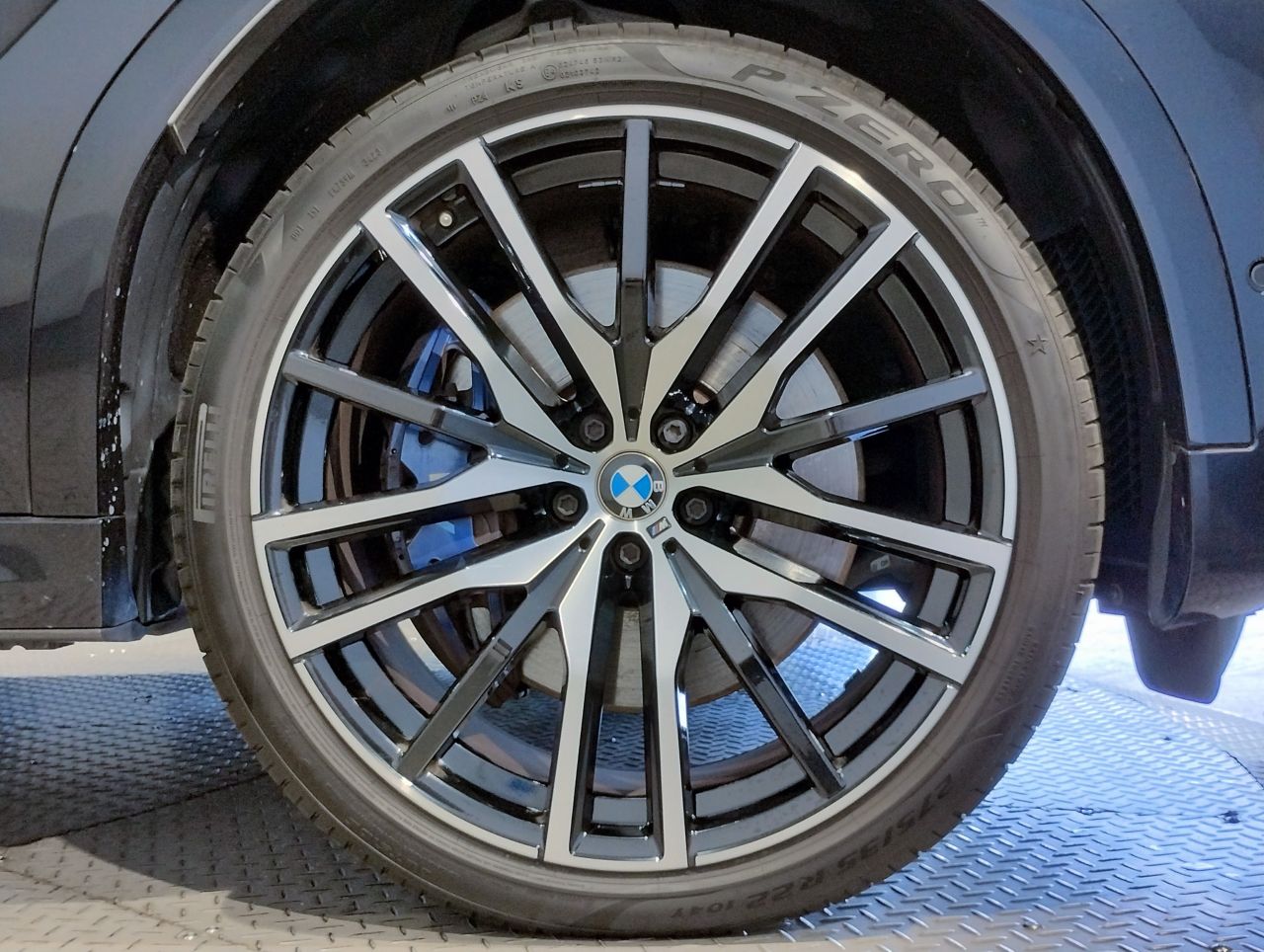 X* xDrive30d RHD