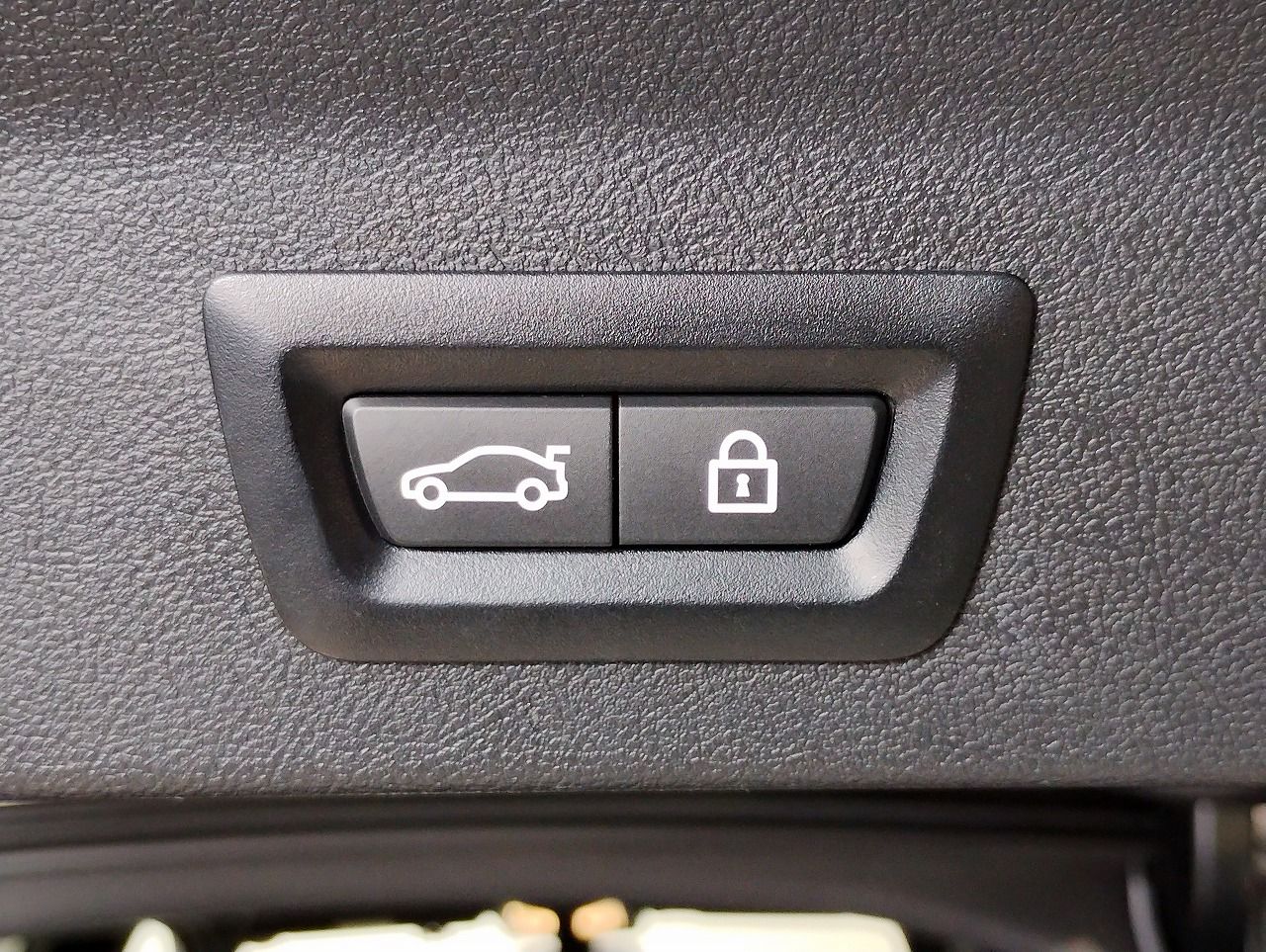 G01 X3 M40d RHD LCI ZA