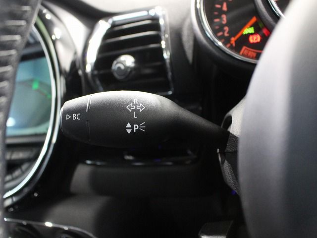 MINI CLUBMAN COOPER D