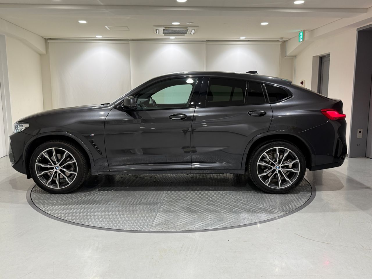 X4 xDrive20d RHD