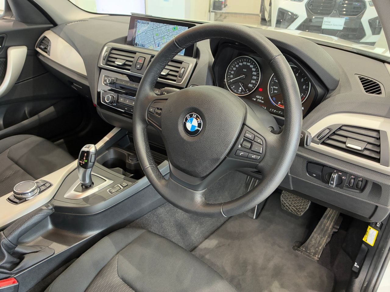 118 5DOOR RHD