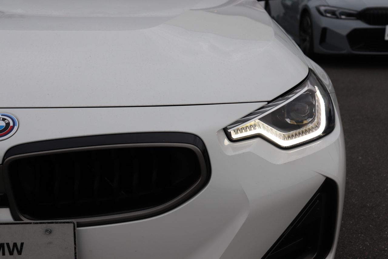 M240i xDrive Coupé RHD